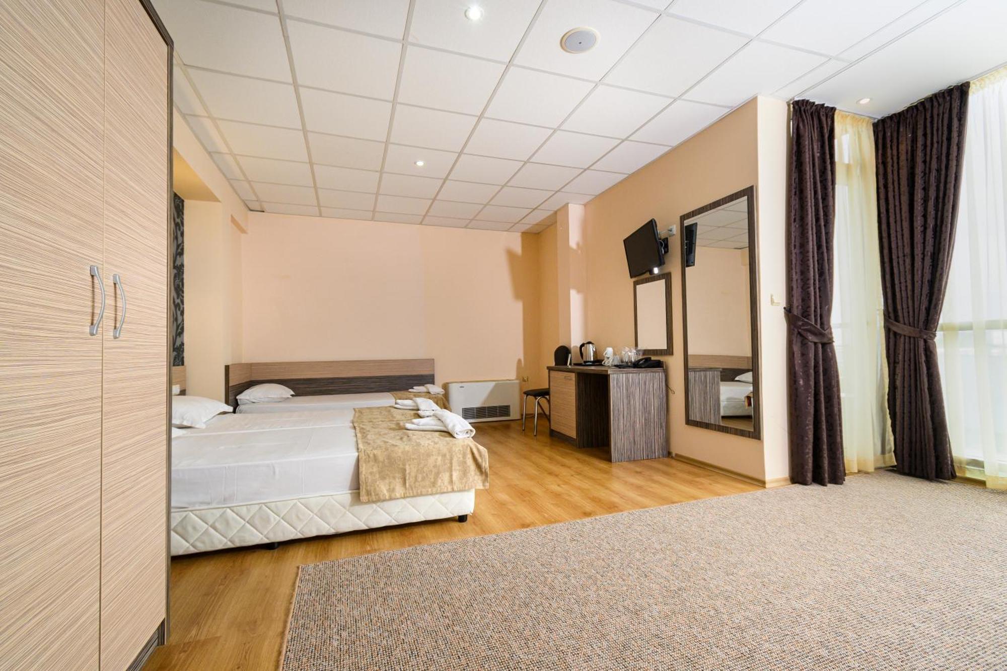 Hotel City Burgas Luaran gambar